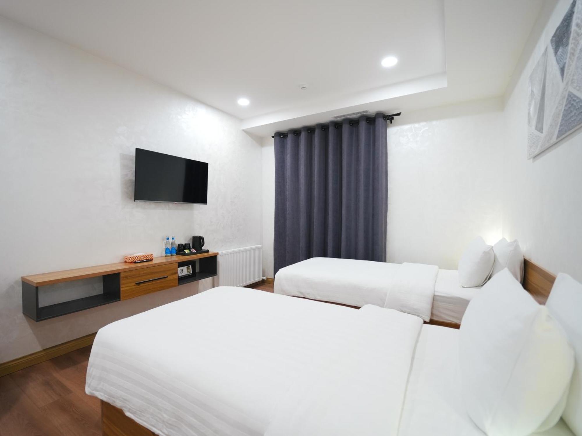 Avant Hotel Tashkent Pool&Spa Esterno foto